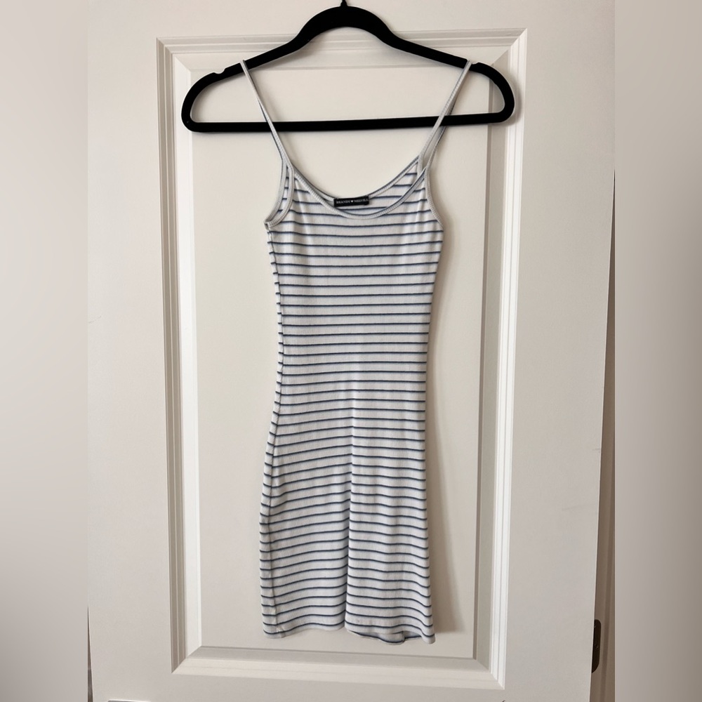 Brandy Melville dress